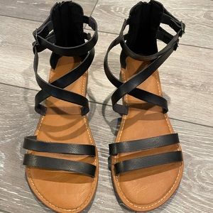 Universal thread gladiator sandals